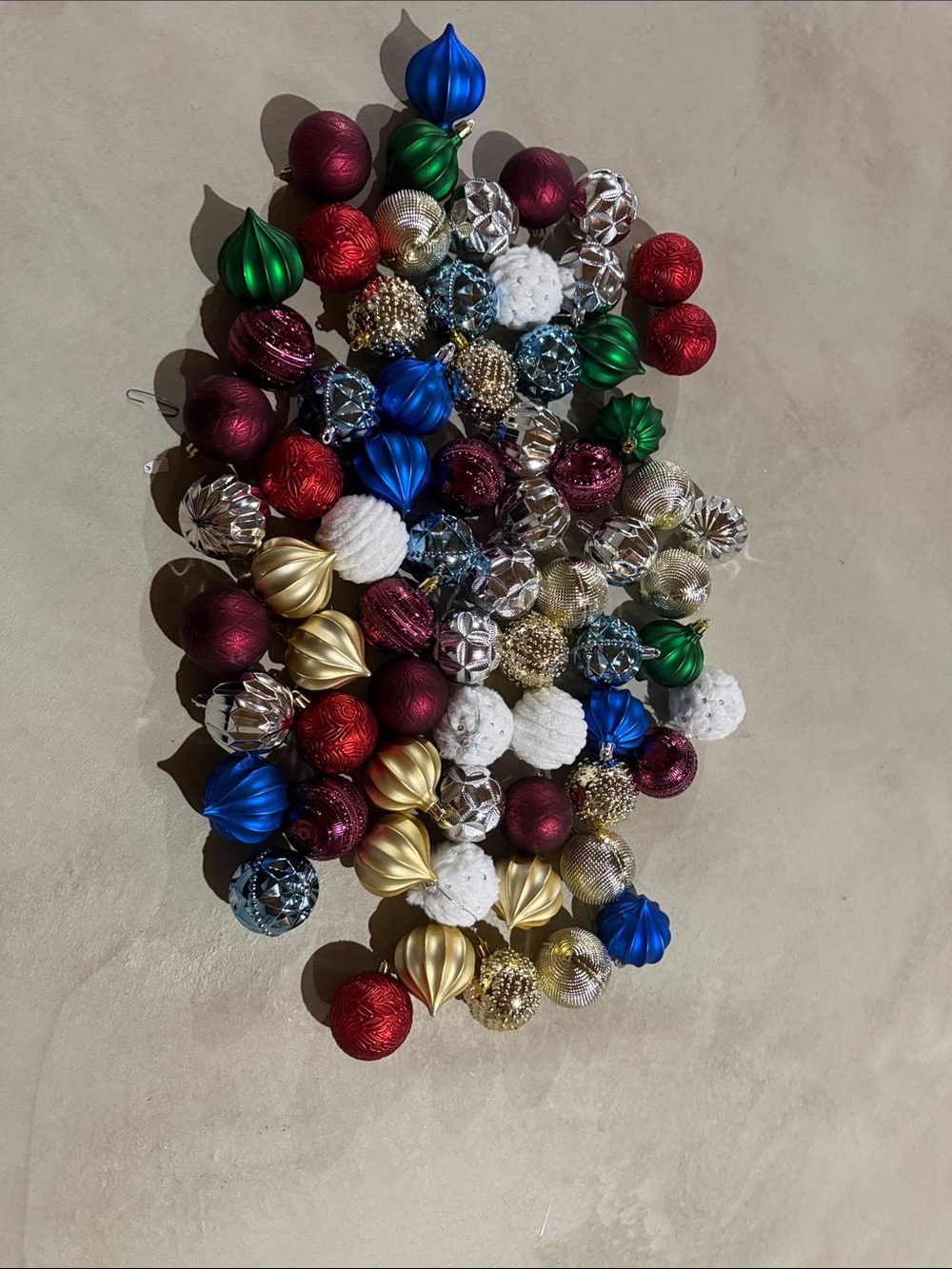 Holiday Assorted Plastic Ornament Set - Multicolor bundle